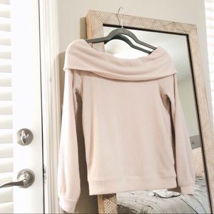 Off-the-shoulder Sweater